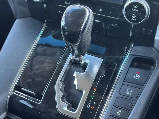 トヨタ ヴェルファイア Z Gエディション 滋賀県 2019(平31)年 3.5万km ホワイトパールクリスタルシャイン 純正10型ナビ/・Bluetooth/フルセグ/・CD/DVD/バックカメラ/ウッドコンビステアリング/ステアリングヒーター/ETC/レーダークルコン/パワーシート/シートベンチレーション/シートヒーター/両側パワースライドドア/パワーバックドア/LEDオートライト/フォグライト/AC１００V/トヨタセーフティセンス/・レーントレーシングアシスト/・クリアランスソナー/・パーキングサポートブレーキ/・プリクラッシュセーフティ/・ロードサインアシスト/エンジンスターター/プッシュスタート/スマートキー