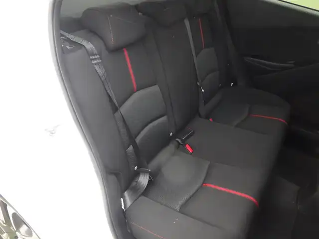 マツダ デミオ XD ツーリング 千葉県 2016(平28)年 5.6万km スノーフレイクホワイトパールマイカ スマートシティブレーキサポート/ブラインドスポットモニタリング/アクティブ・ドライビング・ディスプレイ/クルーズコントロール/i-stop/純正SDナビ/ワンセグTV/【DVD/CD再生機能　Bluetooth接続】/バックカメラ/革巻きステアリング/ステアリングスイッチ/パドルシフト/ETC/LEDヘッドライト/フォグライト/ウインカーミラー/純正16インチアルミホイル/サイド/カーテンエアバッグ/スマートキー