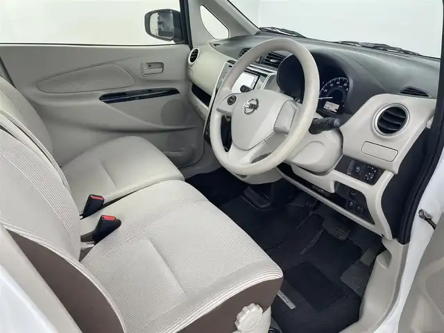 日産 デイズ X 埼玉県 2016(平28)年 3.8万km ホワイトパール ・衝突軽減システム/・純正ナビMM316D-W/(フルセグTV/CD/DVD/Bluetooth/SD/AM/FM)/・全方位カメラ/・ETC/・アイドリングストップ/・スマートキー/・プッシュスタート/・純正フロアマット/・電動格納ミラー