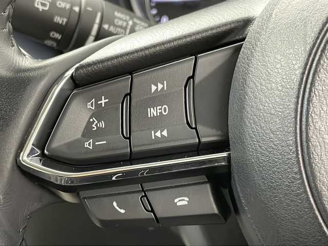 マツダ ＣＸ－５ XD Lパッケージ 新潟県 2017(平29)年 5.5万km ソウルレッドクリスタルM 純正8インチナビ　CD・DVD・Bluetooth/ヘッドアップディスプレイ/電動リアゲート/前席両側シートヒーター/ホワイトレザー/AuteExeダウンサス/BOSEサウンド/スマートシティブレーキ/レーダークルーズコントロール/純正19インチアルミ　