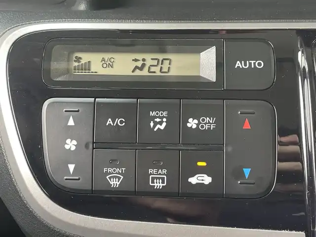 ホンダ Ｎ ＢＯＸ カスタム G SSパッケージ 茨城県 2013(平25)年 2万km プレミアムホワイトパール ワンオーナー/純正メモリナビ/・CD/SD/・AM/FM/・USB/バックカメラ/両側パワースライドドア/社外ドライブレコーダー/ETC/オートライト/LEDヘッドライト/ハロゲンフォグライト/横滑り防止装置/ECON/スマートキーx２/プッシュスタート/純正フロアマット/ドアバイザー/取扱説明書/保証書