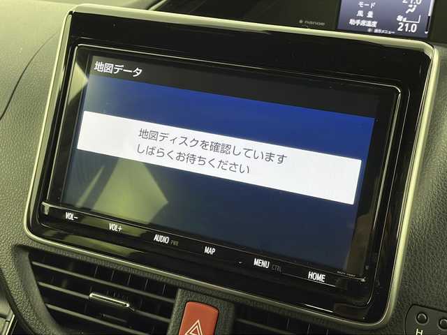 トヨタ ノア Si ダブルバイビーⅢ 宮城県 2021(令3)年 6万km ブラック ワンオーナー/トヨタセーフティセンス/・プリクラッシュセーフティ/・レーンキープアシスト/・オートハイビーム/・クリアランスソナー/純正フリップダウンモニター/純正9インチナビ/・CD.DVD.SD.BT/フルセグTV/バックモニター/両側パワースライドドア/クルーズコントロール/ハーフレザーシート/LEDヘッドライト/LEDフォグランプ/ビルトインETC/プッシュスタート/スマートキー/アイドリングストップ/横滑り防止装置/純正16インチアルミホイール/純正フロアマット/後席ロールサンシェード/シートバックテーブル
