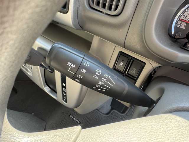 スズキ エブリィ ワゴン PZターボ 三重県 2021(令3)年 4万km クールカーキPM ワンオーナー /セーフティサポート /ストラーダメモリーナビ・地デジTV/・DVD/CD/・Bluetooth/クリアランスソナー/左後パワースライドドア /レーンディパーチャーアラート/ETC/純正14インチアルミホイール/HIDヘッドライト/・オートライト/フォグライト/プッシュエンジンスタート/スマートキー×2/新車時保証書/取扱説明書