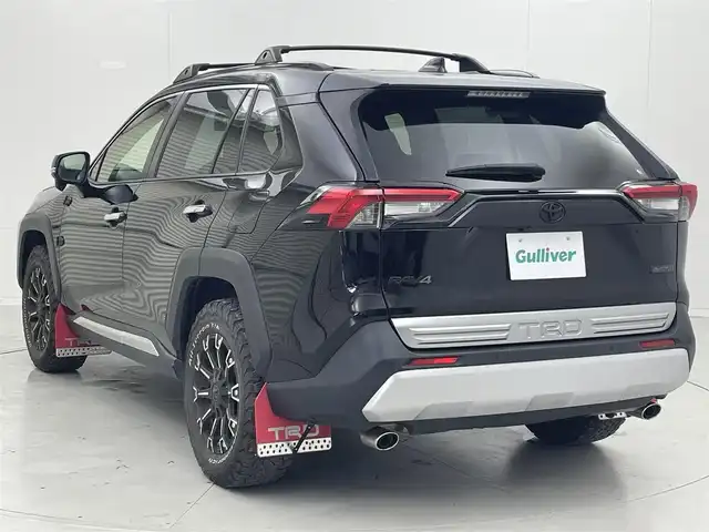 トヨタ ＲＡＶ４ アドベンチャー 茨城県 2019(令1)年 6.5万km アティチュードブラックマイカ 純正9型ナビ/バックカメラ/フルセグ/TRDフロントバンパーガーニッシュ/TRDバックドアロアガーニッシュ/TRDマッドフラップ/衝突被害軽減ブレーキ/車線逸脱抑制装置/レーダークルーズコントロール/オートマチックハイビーム/クリアランスソナー/BSM/ETC/ドラレコ/シートヒーター/ベンチレーション/社外17インチAW/LEDヘッドライト/スマートキー