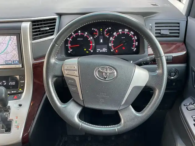 トヨタ アルファード 240S 千葉県 2013(平25)年 6.5万km ブラック モデリスタエアロ/純正8インチナビ　/（BT/TV/AM/FM)/パワースライドドア/横滑り防止装置/ETC/ドライブレコーダー/フォグランプ　ハロゲン/オートライト/ウィンカーミラー/電動格納ミラー/純正18インチAW/プッシュスタート/スマートキー/フロアマット/ドアバイザー/スペアキー　1本/取扱説明書/保証書