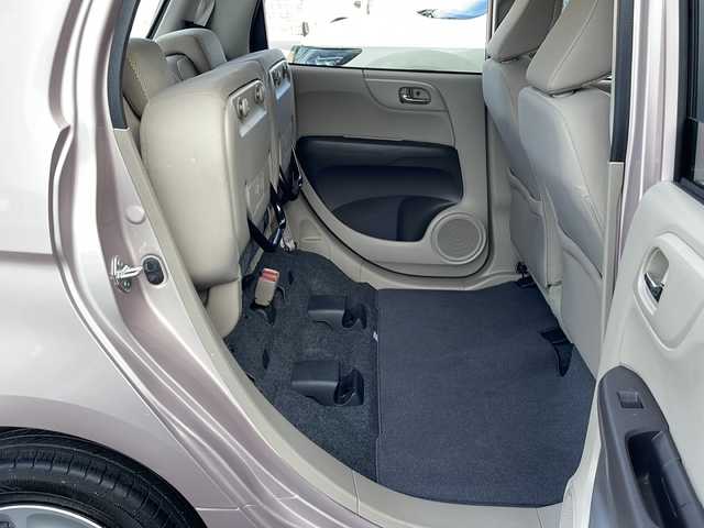 ホンダ Ｎ ＯＮＥ G Lパッケージ 富山県 2013(平25)年 0.8万km チェリーシェルピンクメタリック 禁煙車/４ＷＤ/ワンオーナー/社外ＣＤ/アイドリングストップ/横滑り防止/純正フロアマット/オートライト/キセノンヘッドライト/電動格納ミラー/Ｗエアバッグ/カーテンエアバッグ/スマートキー/スペアキー/盗難防止装置/ 純正ドアバイザー/記録簿