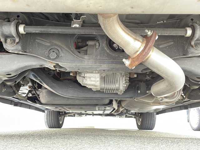 レクサス ＲＸ 450h バージョンL 佐賀県 2017(平29)年 9.3万km ソニッククォーツ 純正ナビ/Bluetooth/CD/DVD/USB/地デジテレビ/バックカメラ/フロントカメラ/サイドカメラ/純正フルエアロ/レクサスセーフティシステム+/・追従機能付きクルーズコントロール/・衝突軽減システム/・レーンキープアシスト/・ブラインドスポットモニター/・クリアランスソナー/LEDオートライト／オートマチックハイビーム/全席シートヒーター/前席エアシート/前席パワーシート/メモリシート/ブレーキホールド/20インチ純正アルミホイール/後席モニター/ヘッドアップディスプレイ/ウッド調革巻きステアリング/ETC2.0/前後ドライブレコーダー/前後コーナーセンサー/スペアキー/カードキー/保証書/取扱説明書/点検記録簿(H29/30/R1/2/3/4/5)