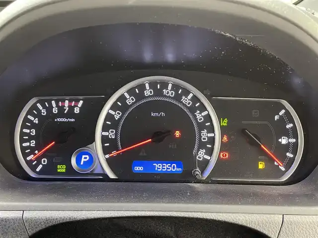 トヨタ ヴォクシー ZS 煌 滋賀県 2016(平28)年 8万km ホワイトパールクリスタルシャイン 社外エアロ（NOBLESSE）/社外１８AW（共豊）/社外メモリーナビ/【CD/DVD/USB/Bluetooth/フルセグ】/フリップダウンモニター/LEDヘッドライト/両側パワースライドドア/バックカメラ/スマートキー/ETC/オートハイビーム/レーンキープアシスト