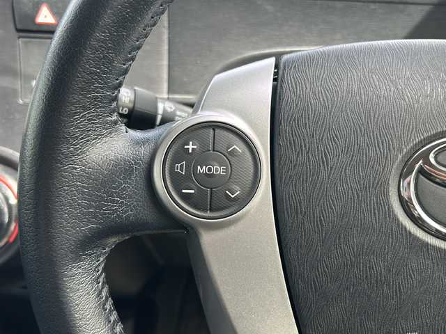 トヨタ アクア G ブラックソフトレザーセレ 神奈川県 2014(平26)年 4.5万km ライムホワイトパールクリスタルシャイン 【(株)IDOMが運営する【じしゃロン相模原店】の自社ローン対象車両になります。こちらは現金ご利用時の価格です。自社ローンご希望の方は別途その旨お申付け下さい。】/純正メモリナビ/バックカメラ/ブラックレザーシート/ETC/ヘッドライトウォッシャー/スマートキー×2/プッシュスタート/純正アルミホイール