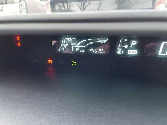 トヨタ アクア G ブラックソフトレザーセレ 神奈川県 2014(平26)年 4.5万km ライムホワイトパールクリスタルシャイン 【(株)IDOMが運営する【じしゃロン相模原店】の自社ローン対象車両になります。こちらは現金ご利用時の価格です。自社ローンご希望の方は別途その旨お申付け下さい。】/純正メモリナビ/バックカメラ/ブラックレザーシート/ETC/ヘッドライトウォッシャー/スマートキー×2/プッシュスタート/純正アルミホイール