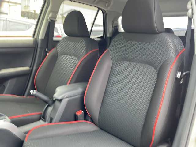 トヨタ ライズ Z 神奈川県 2020(令2)年 4.4万km ナチュラルベージュマイカM 純正SDナビ　(NSZT-W68T)/CD/DVD/Bluetooth/フルセグテレビ /バックカメラ /追従型クルーズコントロール　/LEDヘッドライト　/前席シートヒーター　/純正アルミホイール　/スマートキー　/ドアバイザー　/オートマチックハイビーム/衝突被害軽減システム/ダブルエアバッグ/カーテンエアバッグ