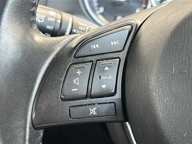 マツダ ＣＸ－５ XD 富山県 2013(平25)年 6.9万km メテオグレーマイカ 純正ＨＤＤナビ　/フルセグ　/サンルーフ　/ガラスルーフ　/スマートブレーキサポート　/禁煙車　/バックカメラ　/ディーゼル　/4WD　/LEDヘッドライト　/スマートキー　/純正アルミホイール　/純正オーディオ　/ウィンカーミラー/電動格納ミラー/アイドリングストップ/ETC/プッシュスタート