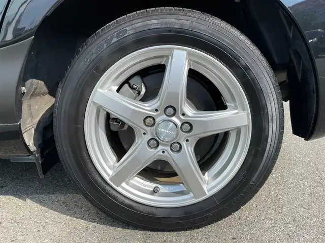 トヨタ シエンタ G 大阪府 2018(平30)年 3.9万km ブラックマイカ 純正ナビ　/   フルセグTV/CD/DVD/Bluetooth/USB　/バックモニター　/衝突軽減ブレーキ　/ＶＩＯＬＥＮＴＯ15インチアルミホイール/両側パワースライドドア/レーンキープアシスト　/アイドリングストップ　/ステアリングスイッチ/オートマチックハイビーム　　/プッシュスタート　/スマートキー　/ビルトインＥＴＣ　/ＬＥＤ