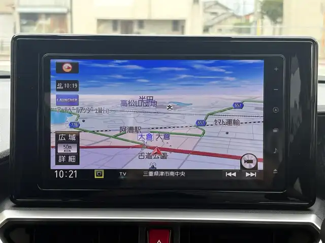 ダイハツ ロッキー プレミアム 三重県 2020(令2)年 6.8万km ブラックマイカメタリック/シャイニングホワイトパール ♪ワンオーナー/♪車検 令和9年2月11日迄/♪ターボ/純正エアロ（スポーティースタイルプラン）/・フロント/サイド/リア/リアアンダー/スマートアシスト/・衝突警報機能/・衝突回避支援ブレーキ機能/・ブレーキ制御付誤発進抑制機能/・車線逸脱警報機能/・車線逸脱抑制制御機能/・先行車発進お知らせ機能/・アダプティブクルーズコントロール/・オートハイビーム/ブラインドスポットモニター/リヤクロストラフィックアラート/コーナーセンサー/スマートキー×2/プッシュスタート/ハーフレザーシート/前席シートヒーター/アイドリングストップ/ドライブレコーダー/純正9インチナビ/・CD・SD録音/・DVD再生・フルセグ/・Bluetoothオーディオ/・全方位モニター/・バックカメラ/純正17インチAW/LEDヘッドライト/LEDフォグライト/リアフォグライト/オートライト/ウィンカーミラー/オートリトラクタブルミラー/革巻ステアリング/ステアリングスイッチ/プライバシーガラス/フロアマット/ドアバイザー/ETC/サイド/カーテンエアバック