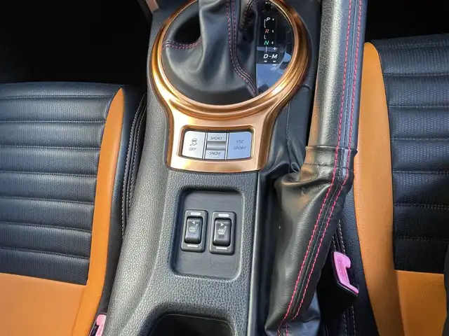 トヨタ ８６ GT リミテッド 兵庫県 2012(平24)年 12.9万km オレンジメタリック (株)IDOMが運営する【じしゃロン西宮店】の自社ローン専用車両になります。こちらは現金またはオートローンご利用時の価格です。自社ローンご希望の方は別途その旨お申付け下さい/＊ETC/＊バックカメラ/＊TRDタワーバー/＊GANADORマフラー/＊ADVAN　Racing18AW/＊フルセグ/＊シートヒーター/＊86専用シートカバー