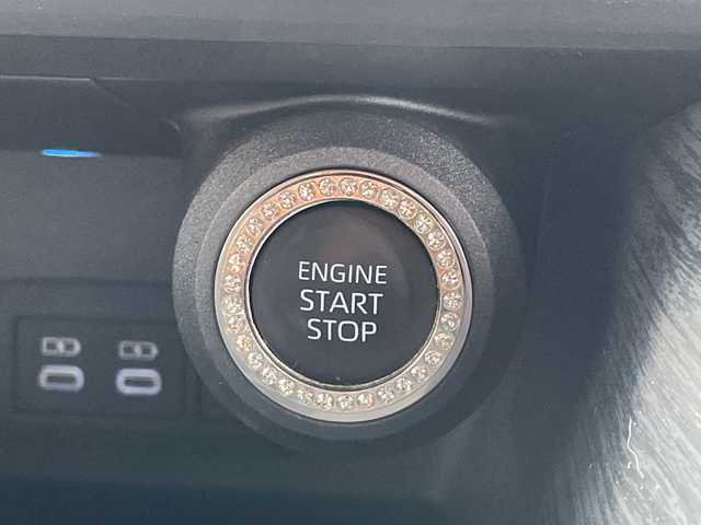 トヨタ ハリアー G 青森県 2024(令6)年 2.7万km ブラック ワンオーナー/４WD/純正SDナビ/（BT／AM／FM／DVD）/バックカメラ/黒レザーシート/パワーシート（運転席）/ステアリングスイッチ/クルーズコントロール/LEDヘッドライト/オートマチックハイビーム/デジタルインナーミラー/ドライブレコーダー（前後）/ETC2.0/スペアキー1本/エンジンスターター/保証書/取り扱い説明書