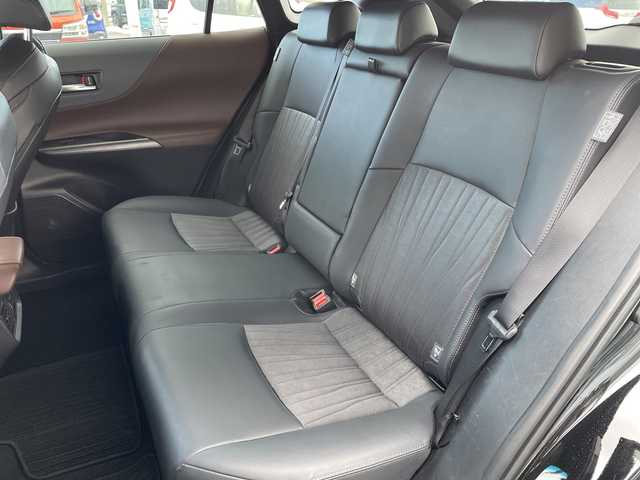 トヨタ ハリアー G 青森県 2024(令6)年 2.7万km ブラック ワンオーナー/４WD/純正SDナビ/（BT／AM／FM／DVD）/バックカメラ/黒レザーシート/パワーシート（運転席）/ステアリングスイッチ/クルーズコントロール/LEDヘッドライト/オートマチックハイビーム/デジタルインナーミラー/ドライブレコーダー（前後）/ETC2.0/スペアキー1本/エンジンスターター/保証書/取り扱い説明書