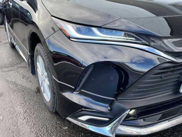 トヨタ ハリアー G 青森県 2024(令6)年 2.7万km ブラック ワンオーナー/４WD/純正SDナビ/（BT／AM／FM／DVD）/バックカメラ/黒レザーシート/パワーシート（運転席）/ステアリングスイッチ/クルーズコントロール/LEDヘッドライト/オートマチックハイビーム/デジタルインナーミラー/ドライブレコーダー（前後）/ETC2.0/スペアキー1本/エンジンスターター/保証書/取り扱い説明書