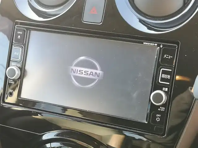 日産 ノート e－パワー メダリスト 茨城県 2016(平28)年 4.2万km ガーネットレッド 純正ナビ/【iPod・SD・AM・FM・TV・ウォークマン・USB・BT・CD・DVD・VTR・AUX】/スマートルームミラー/全方位カメラ/ETC/前方ドラレコ/前後コーナーセンサー/オートライト/Fフォグ/LEDライト/純正フロアマット/純正アルミホイール/横滑り防止装置/衝突被害軽減システム