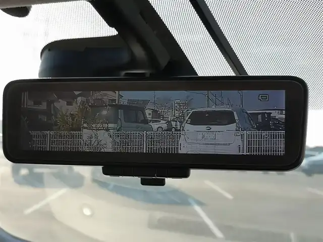 日産 ノート e－パワー メダリスト 茨城県 2016(平28)年 4.2万km ガーネットレッド 純正ナビ/【iPod・SD・AM・FM・TV・ウォークマン・USB・BT・CD・DVD・VTR・AUX】/スマートルームミラー/全方位カメラ/ETC/前方ドラレコ/前後コーナーセンサー/オートライト/Fフォグ/LEDライト/純正フロアマット/純正アルミホイール/横滑り防止装置/衝突被害軽減システム