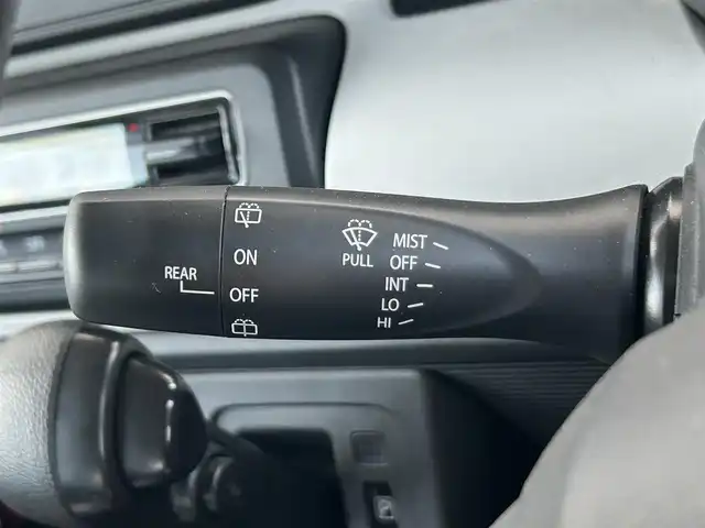 マツダ フレアワゴン ハイブリッド XG 茨城県 2020(令2)年 3万km ピュアホワイトP 純正SDナビ/・AM/FM/CD/DVD/BT/TV/バックカメラ/前後ドライブレコーダー/横滑り防止機能/オートライト/リアコーナーセンサー/レーンキープアシスト/衝突軽減ブレーキ/アイドリングストップ/純正フロアマット/保証書/取扱説明書/ナビ取扱説明書/スペアキー/社外14インチAW