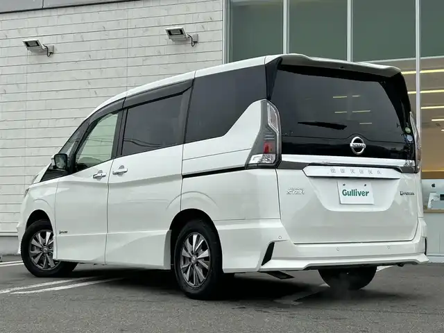 日産 セレナ e－パワー ハイウェイスター V 兵庫県 2018(平30)年 3.6万km ブリリアントホワイトパール 純正SDナビ/フルセグTV/Bluetooth/アラウンドビューモニター/バックカメラ/デジタルインナーミラー/プロパイロット/シートヒーター/オートパーキング/ステアリングヒーター/ハンズフリーオートスライドドア/両側パワースライドドア/リアサンシェード/ETC/純正ドライブレコーダー/純正フロアマット/15インチ純正アルミホイール