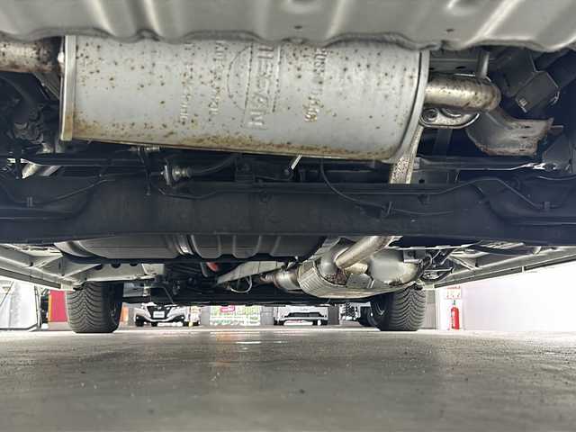 日産 セレナ e－パワー ハイウェイスター V 愛知県 2018(平30)年 3.6万km ブリリアントホワイトパール 純正SDナビ【Bluetooth CD DVD SD フルセグ　品番：MM518D-L】/アラウンドビューモニター/デジタルインナーミラー/ビルトインETC/プロパイロット/衝突軽減/レーンキープアシスト/前後コーナーセンサー/シートヒーター/オートパーキング/ステアリングヒーター/ハンズフリーオートスライドドア/両側パワースライドドア/リアサンシェード/純正ドライブレコーダー/純正フロアマット/15インチ純正アルミホイール/禁煙車