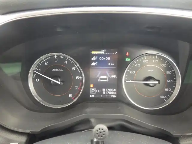 スバル インプレッサ ＸＶ 2．0i－S アイサイト 千葉県 2018(平30)年 5.2万km クリスタルブラックシリカ 225/55R18/ワンオーナー　/社外ナビAVN-R8（ＣＤ・ＤＶＤ・フルセグ・ＢＴ・ＵＳＢ）/バックカメラ　/ＥＴＣ　/アイサイトｖｅｒ２/・プリクラッシュブレーキ/・アダブティブクルーズコントロール/・ＡＴ誤発進抑制制御/・ふらつき警報/・レーンキープアシスト/横滑り防止/ダウンヒルアシスト/アイドリングストップ/ブラインドスポットモニター/前席パワーシート/電動パーキング/純正フロアマット/純正１８インチAW/オートライト/LEDヘッドライト/フォグライト/スマートキー/プッシュスタート/スペアキー1本/保証書/取扱説明書