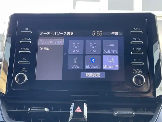 トヨタ カローラツーリング ハイブリッド G－X 埼玉県 2020(令2)年 14.7万km スーパーホワイトⅡ (株)IDOMが運営する【じしゃロン川越店】の自社ローン専用車両になります。/こちらは現金またはオートローンご利用時の価格です。/自社ローンご希望の方は別途その旨お申付け下さい/トヨタセーフティセンス　/純正ディスプレイオーディオ/（AM/FM/BT)/車線逸脱防止装置　/オートハイビーム　/ウインカミラー　/純正フロアマット　/ＥＴＣ　/クルーズコントロール　/前方アラート　/スマートキー　/ＬＥＤヘッドライト