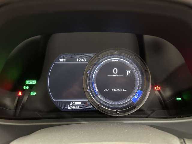 レクサス ＵＸ 250h Fスポーツ 千葉県 2022(令4)年 1.5万km グラファイトブラックガラスフレーク サンルーフ　/マクレビ　/純正ナビ　/パノラマビューモニター　/赤革　/シートヒーター　/ベンチレーション　/パワーシート　/ＬＥＤヘッドライト　/ハイビームアシスト　/ドライブレコーダー　/ＥＴＣ　/電動リアゲート