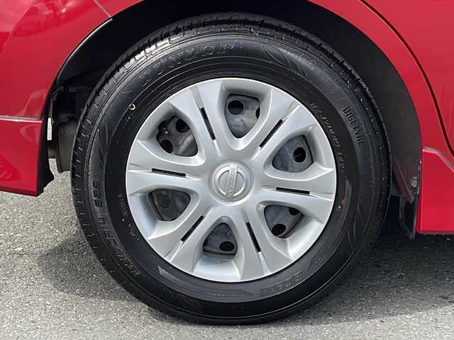 日産 ノート X 山形県 2018(平30)年 2.9万km ガーネットレッド 禁煙車/エマージェンシーブレーキ/レーンディパーチャーウォーニング/インテリジェントルームミラー/アラウンドビューモニター/純正ナビ(CD.DVD.BT.AUX)/フルセグ/ETC/ドライブレコーダー/ヘッドライトレベライザー/アイドリングストップ/横滑り防止/プッシュスタート/スマートキー