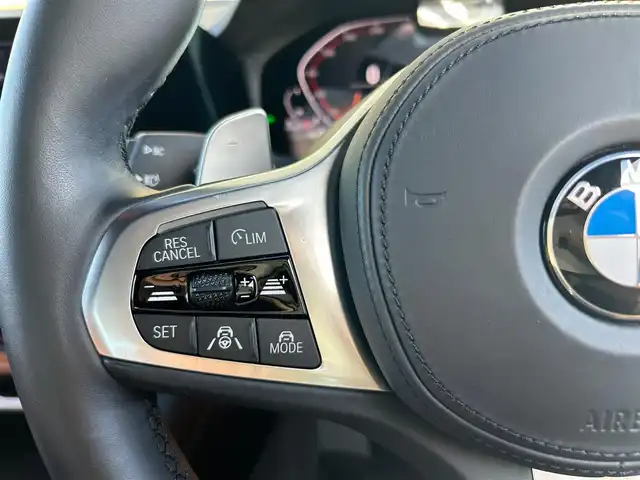 ＢＭＷ ３２０ｄ 石川県 2020(令2)年 6万km 白 4WD/衝突軽減ブレーキ/ハイライン/コンフォートＰＫＧ/純正メモリナビ/バック/フロント/サイド/全周囲カメラ/Bluetooth/アダプティブクルーズコントロール/電動格納ミラー/ブラインドスポットモニター/クリアランスソナー/レーンキープアシスト/電動トランク/アンビエントライト/オートライト/オートマチックハイビーム/ＬＥＤライト/茶革シート/パワーシート/メモリーシート/シートヒーター/ETC/ワイヤレスチャージャー/パドルシフト