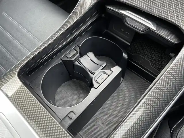 メルセデス・ベンツ Ｍ・ベンツ Ｃ２００ ステーションワゴン アバンギャルドAMGライン 東京都 2022(令4)年 2.5万km カバンサイトブルー パノラマルーフ/レザーエクスクルーシブ/純正ナビ/フルセグＴＶ/３６０°カメラ/パワーバックドア/ＨＵＤ/ＡＣＣ/ＢＳＭ/レーンキープ/前後ドラレコ/シートヒーター