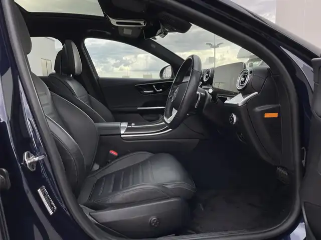 メルセデス・ベンツ Ｍ・ベンツ Ｃ２００ ステーションワゴン アバンギャルドAMGライン 東京都 2022(令4)年 2.5万km カバンサイトブルー パノラマルーフ/レザーエクスクルーシブ/純正ナビ/フルセグＴＶ/３６０°カメラ/パワーバックドア/ＨＵＤ/ＡＣＣ/ＢＳＭ/レーンキープ/前後ドラレコ/シートヒーター