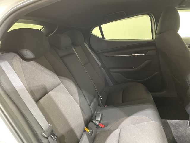 マツダ マツダ３ファストバック 15S ツーリング 愛媛県 2020(令2)年 3.4万km スノーフレイクホワイトパールマイカ 純正ナビ/Bluetooth/フルセグ/USB/全周囲カメラ/レーダークルーズコントロール/衝突被害軽減ブレーキ/レーンキープアシスト/前後コーナーセンサー/ブラインドスポットモニター/LEDヘッドライト/オートマチックハイビーム/オートライト/ETC/プッシュスタート/スペアキー/取扱説明書