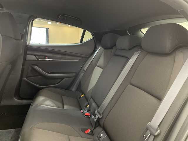 マツダ マツダ３ファストバック 15S ツーリング 愛媛県 2020(令2)年 3.4万km スノーフレイクホワイトパールマイカ 純正ナビ/Bluetooth/フルセグ/USB/全周囲カメラ/レーダークルーズコントロール/衝突被害軽減ブレーキ/レーンキープアシスト/前後コーナーセンサー/ブラインドスポットモニター/LEDヘッドライト/オートマチックハイビーム/オートライト/ETC/プッシュスタート/スペアキー/取扱説明書