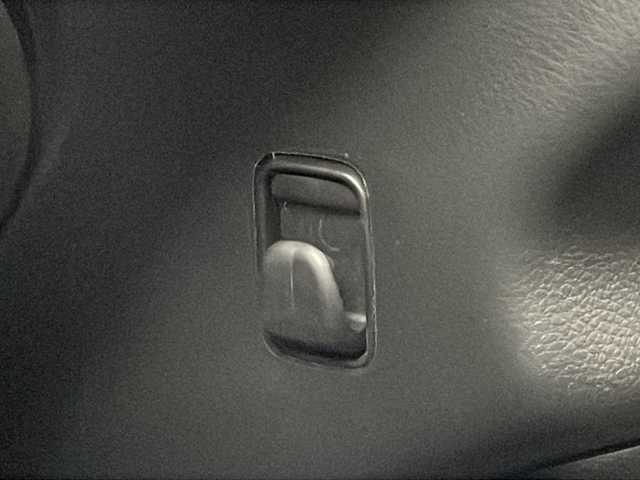 スズキ ハスラー HYBRID G 青森県 2021(令3)年 0.7万km クールカーキPM ・4WD/・社外SDナビ/・DVD/USB/フルセグTV/・バックモニター/・前後ドライブレコーダー/・横滑り防止装置/・オートライト/・ダウンヒルアシストコントロール/・電格ミラー/・シートヒーター(D+N席)/・純正15AW/・アイドリングストップ/・スマートキー