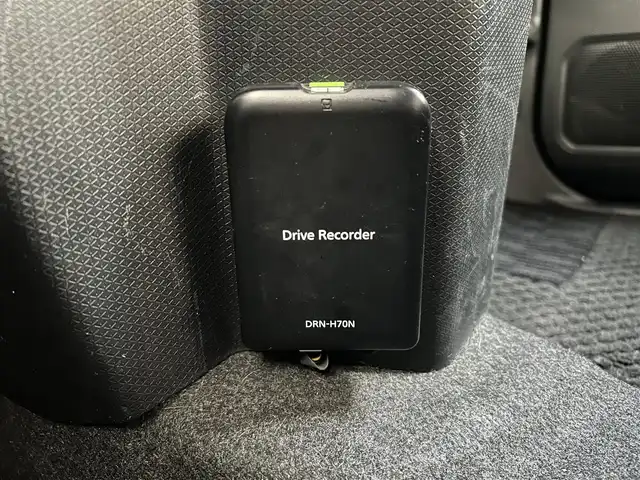 ダイハツ タント カスタム X セレクション 山口県 2020(令2)年 3.5万km シャイニングホワイトパール 純正ナビ/AM/FM/CD/DVD/Bluetooth/フルセグTV/シートカバー/360°カメラ/左右パワースライドドア/純正フロアマット/純正14インチアルミホイール/LEDヘッドライト/スマートキー/アイドリングストップ/プッシュスタート/ETC