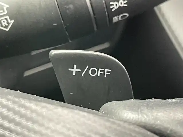 マツダ デミオ XD ツーリング 愛知県 2016(平28)年 8.7万km スノーフレイクホワイトパールマイカ 純正ナビ　シートヒーター　禁煙車　ＨＵＤ　フルセグＴＶ　ＤＶＤ　パドルシフト　USB接続　ドラレコ　ＥＴＣ　衝突軽減　ＬＥＤオートライト　フォグランプ　Bluetooth　クルコン　純正フロアマット　純正１６インチアルミ　プッシュスタート　スマートキー