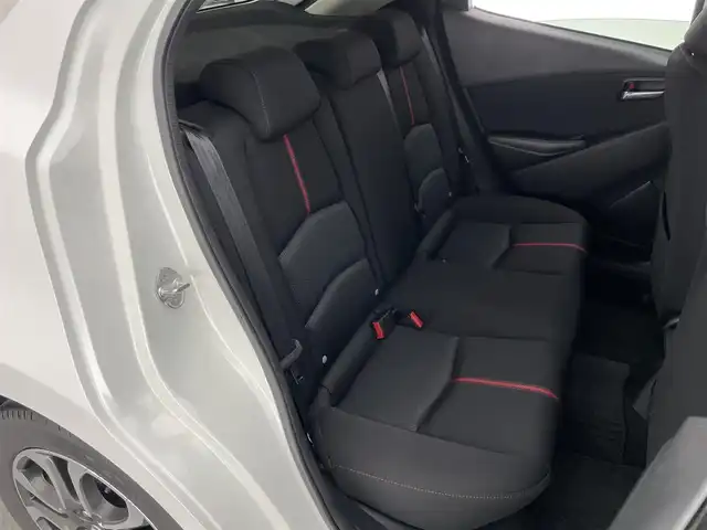 マツダ デミオ XD ツーリング 愛知県 2016(平28)年 8.7万km スノーフレイクホワイトパールマイカ 純正ナビ　シートヒーター　禁煙車　ＨＵＤ　フルセグＴＶ　ＤＶＤ　パドルシフト　USB接続　ドラレコ　ＥＴＣ　衝突軽減　ＬＥＤオートライト　フォグランプ　Bluetooth　クルコン　純正フロアマット　純正１６インチアルミ　プッシュスタート　スマートキー