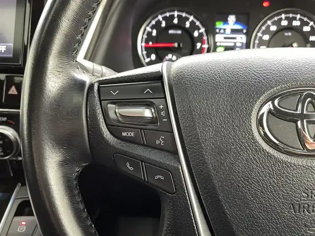 トヨタ アルファード S Aパッケージ タイプブラック 熊本県 2016(平28)年 7万km ホワイトパールクリスタルシャイン ツインムーンルーフ　/純正ナビ（ＣＤ・ＤＶＤ・フルセグ・ＢＴ・ＳＤ）/バックカメラ　/純正フリップダウンモニター　/社外前後ドライブレコーダー　/ビルトインＥＴＣ　/両側パワースライドドア　/前後クリアランスソナー/クルーズコントロール/衝突軽減ブレーキ/横滑り防止/パワーバックドア/ハーフレザーシート/純正フロアマット/純正16インチAW/オートライト/LEDヘッドライト/フォグライト/スマートキー/プッシュスタート/スペアキー1本