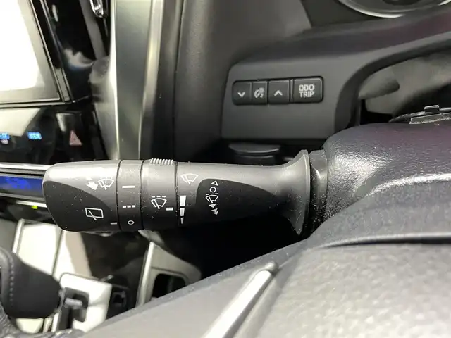 トヨタ アルファード S Aパッケージ タイプブラック 熊本県 2016(平28)年 7万km ホワイトパールクリスタルシャイン ツインムーンルーフ　/純正ナビ（ＣＤ・ＤＶＤ・フルセグ・ＢＴ・ＳＤ）/バックカメラ　/純正フリップダウンモニター　/社外前後ドライブレコーダー　/ビルトインＥＴＣ　/両側パワースライドドア　/前後クリアランスソナー/クルーズコントロール/衝突軽減ブレーキ/横滑り防止/パワーバックドア/ハーフレザーシート/純正フロアマット/純正16インチAW/オートライト/LEDヘッドライト/フォグライト/スマートキー/プッシュスタート/スペアキー1本