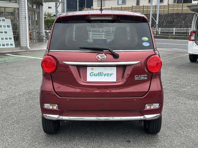 ダイハツ キャスト スタイル G VS SAⅢ 愛知県 2020(令2)年 1万km ファイアークォーツレッドM /禁煙車//ワンオーナー//スマートアシスト３//社外ナビ・フルセグTV/　(AVN-P9N)//全方位カメラ//ETC//前後ドライブレコーダー//電動格納ミラー//エコアイドル//純正１５インチアルミ//LEDオートライト//フォグランプ//純正フロアマット//新車保証書//取扱説明書//スペアキー