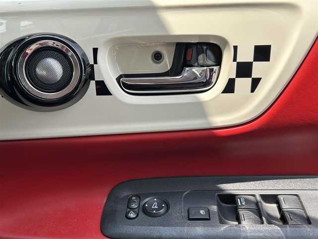 ホンダ Ｎ ＢＯＸ スラッシュ X ターボパッケージ 愛知県 2015(平27)年 4.5万km スマートブラック 純正ナビ/（FM/AM/BT/CD/DVD/SD)/フルセグTV/バックカメラ/ドライブレコーダー/ETC/クルーズコントロール/運転席＆助手席シートヒーター/純正15インチAW/シティブレーキアクティブシステム/ステアリングヒーター/ウィンカードアミラー/HIDヘッドライト