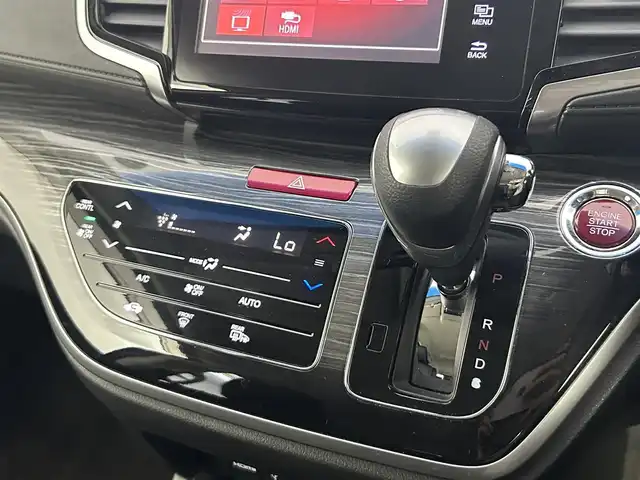 ホンダ オデッセイ アブソルートXホンダセンシングアドバンP 道央・札幌 2016(平28)年 5.7万km クリスタルブラックパール ・4WD/・ホンダセンシング/・衝突軽減ブレーキ 〈CMBS〉/・歩行者事故低減ステアリング/・ACC 〈アダプティブ・クルーズ・コントロール〉/・LKAS 〈車線維持支援システム〉/・路外逸脱抑制機能/・誤発進抑制機能/・先行車発進お知らせ機能/・標識認識機能/・純正HDDナビ/・CD DVD Bluetooth/・フルセグテレビ/・アラウンドビューモニター/・アイドリングストップ/・電格ウィンカーミラー/・ドアバイザー/・プッシュスタート/・スマートキー/・純正エンジンスターター/・両側パワースライドドア/・ビルトインETC/・LEDヘッドライト/・フロントフォグライト/・パドルシフト/・社外AW付きスタッドレスタイヤ積込(215/60R16)