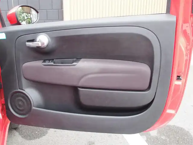 フィアット ５００ 埼玉県 2019(平31)年 2.5万km 赤 150台限定車/ガラスルーフ/パークセンサー/Bluetooth/ETC/ハンドルスイッチ/キーレスエントリー/純正フロアマット/横滑り防止装置/アイドリングストップシステム