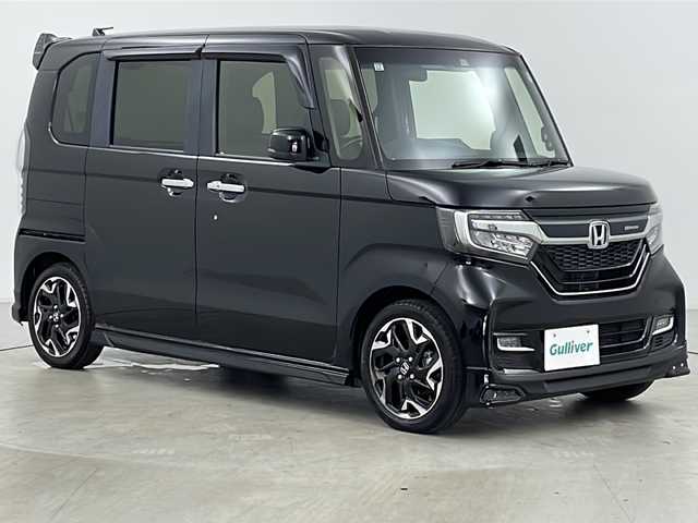 ホンダ Ｎ ＢＯＸ カスタム G L ターボ ホンダセンシング 道央・札幌 2017(平29)年 5.4万km クリスタルブラックパール ・４WD＆ターボ/・ホンダセンシング/・純正ナビ（CD/DVD/BT/フルセグTV/SD）/・バックカメラ/・両側パワースライドドア/・レーダークルーズコントロール/・純正ドライブレコーダー/・ビルトインETC/・前席シートヒーター/・ミラーヒーター/・LEDヘッドライト/・無限フロアマット/・社外マフラー/・社外エアロ/・ステアリングスイッチ