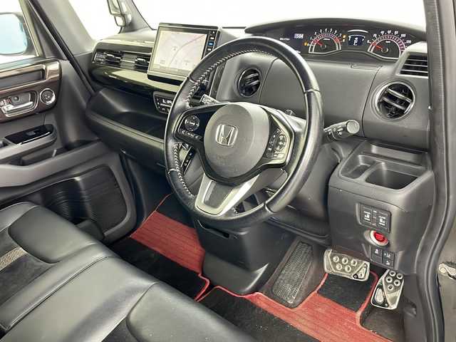 ホンダ Ｎ ＢＯＸ カスタム G L ターボ ホンダセンシング 道央・札幌 2017(平29)年 5.4万km クリスタルブラックパール ・４WD＆ターボ/・ホンダセンシング/・純正ナビ（CD/DVD/BT/フルセグTV/SD）/・バックカメラ/・両側パワースライドドア/・レーダークルーズコントロール/・純正ドライブレコーダー/・ビルトインETC/・前席シートヒーター/・ミラーヒーター/・LEDヘッドライト/・無限フロアマット/・社外マフラー/・社外エアロ/・ステアリングスイッチ