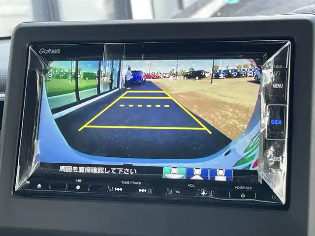 ホンダ Ｎ ＢＯＸ カスタム L 道央・札幌 2022(令4)年 2.5万km プレミアムサンライトホワイトパール ４WD/ワンオーナー/純正ディーラーOPナビ/CD/DVD/BT/フルセグ/ホンダセンシング/衝突被害軽減ブレーキ/横滑り防止装置/アダプティブクルーズコントロール/レーンキープアシスト/リアパーキングセンサー/バックカメラ/ビルトインETC/ドライブレコーダー/ECONモード/両側パワースライドドア/前席シートヒーター/ステアリングリモコン/電動パーキング/ブレーキホールド/プッシュスタート/リモートスタート/LEDヘッドライト/オートライト/オートハイビーム/フォグランプ/電動格納ミラー/ヘッドライトレベライザー/ヒーテッドドアミラー/ウィンカーミラー/純正フロアマット/ドアバイザー