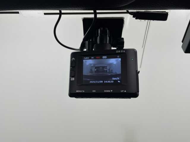 ダイハツ コペン タンレザーエディション 埼玉県 2006(平18)年 9.5万km ダークグリーンマイカ 社外ナビ/（TV/BT/FM/AM/USB/CD/DVD)/前席シートヒーター/前後ドライブレコーダー/純正フロアマット/純正アルミホイール/ETC